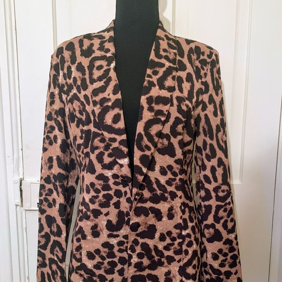 The Fierce Leopard One-Button 3/4-Sleeve Jacket - Picture 9 of 9